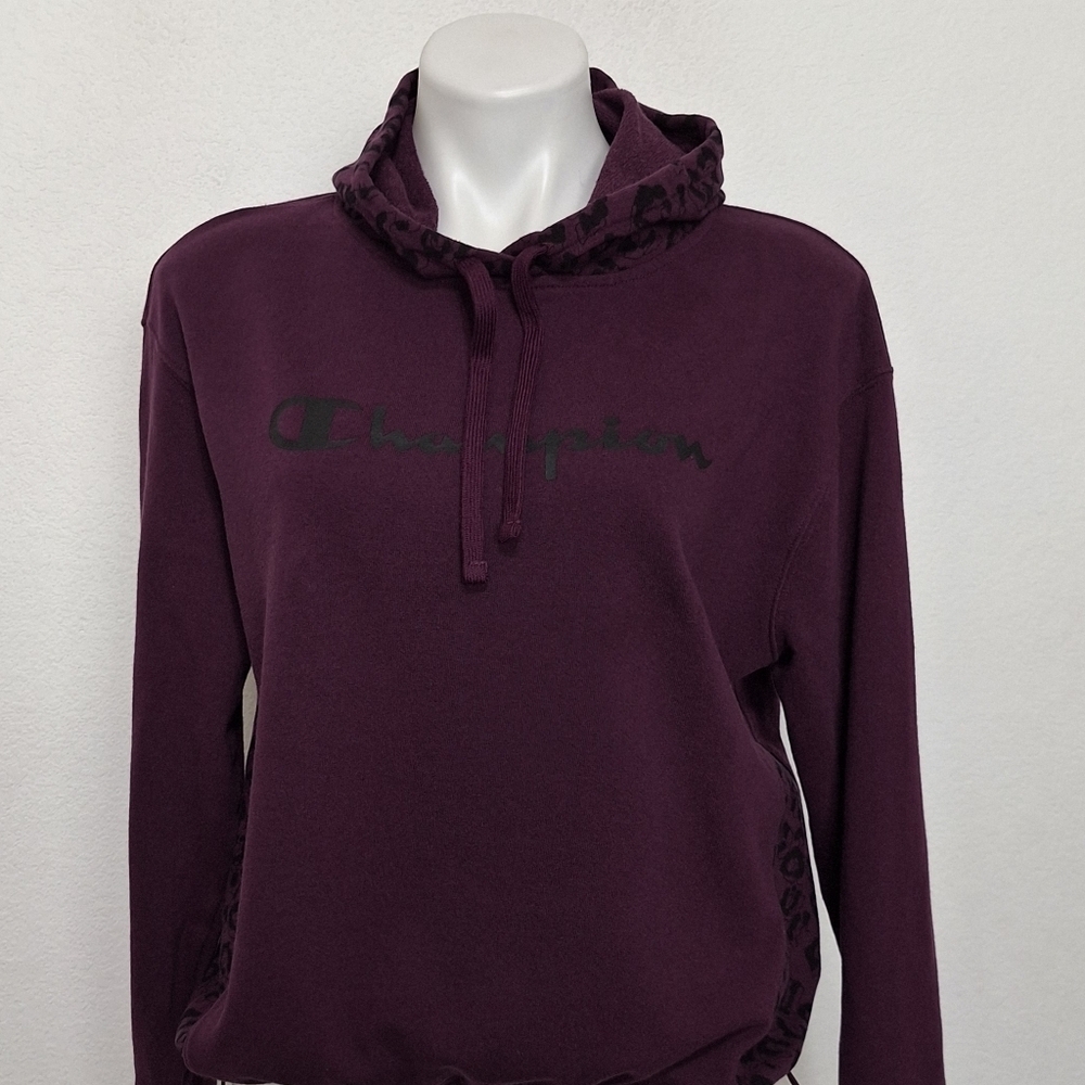 Champion Purple Animal Print Sporty Athleisure Drawstring Pullover Hoodie Size M